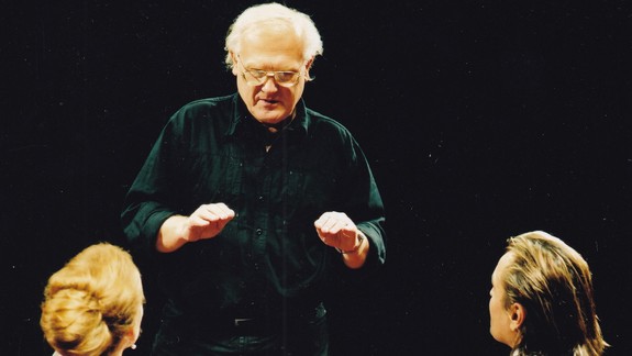 Vo veku 84 rokov zomrel režisér a pedagóg Peter Mikulík