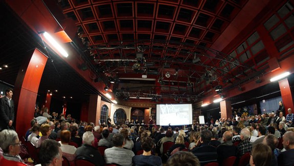 VIDEO: Petržalčania diskutovali s primátorom Vallom o urbanistickej štúdii a území okolo električky