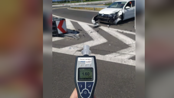 Šoférka zapríčinila dopravnú nehodu, nafúkala 3,3 promile