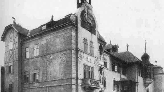 Baumannove domy v Bratislave si nikto nevšíma