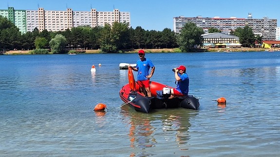 ROZHOVOR: Plavčík z Draždiaka prezrádza aj to, čo si musia vypočuť od ľudí, hoci zachraňujú životy