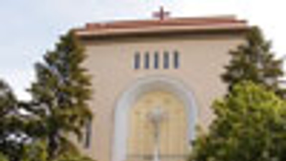 Kalvária by si zaslúžila malú rozhľadňu