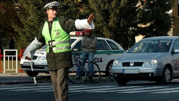 Na Kadnárovej sa prepadla cesta