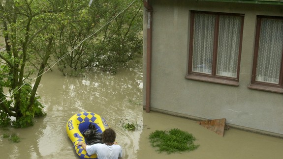 FOTO: Mesto pred 15 rokmi zasiahla jedna z najväčších povodní na Dunaji