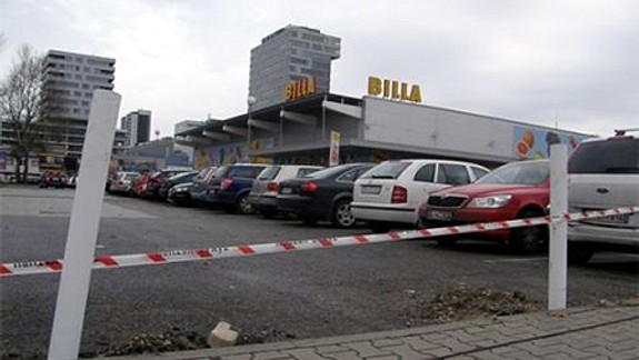 Spoplatnenie nerieši problém s parkovaním