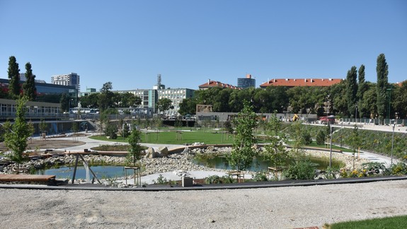 VIDEO: Park JAMA ešte nie je oficiálne otvorený, ale prejsť sa po ňom už dá