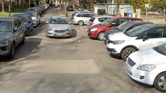 Od stredy sa za parkovanie platí v ďalšej lokalite Bratislavy, hlavné mesto tu spúšťa PAAS