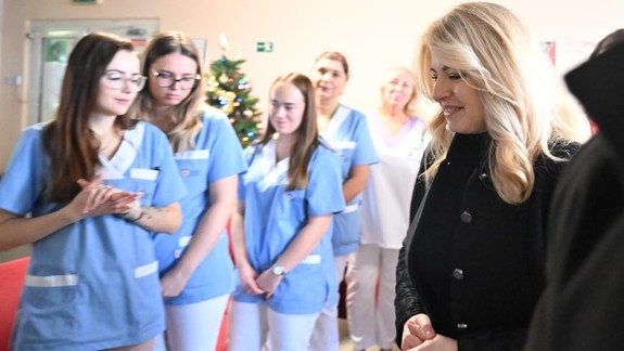 Na Štedrý deň ošetrili v Bratislave 340 pacientov, jeden zjedol polievku s jedovatými hubami