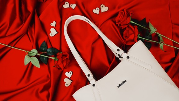 Valentínske last minute tipy: vyberte perfektný darček vo veľkej zľave - vieme, kde sa to najviac oplatí