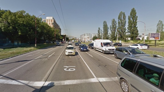 FOTO: Popletený vodič auta za tmy vošiel do protismeru na rušnej výpadovke!