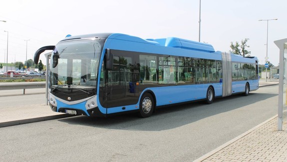 DPB spoznal dodávateľa autobusov na CNG pohon, vyhrala česká firma SOR Libchavy