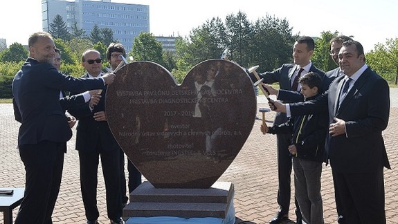 Malí pacienti budú mať nové priestory, aj s hotelom pre rodičov