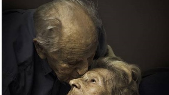 Tváre ľudí, ktorí prežili holokaust: Priblíži vám ich fotografická výstava M.Štraucha