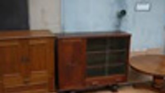 Starý nábytok je dobrý, aj tak ho však nechcú