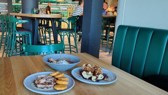 BEDEKER GURMÁNA Ak máte radi všeličo mäsové, skúste podnik v obnovenej športovej hale