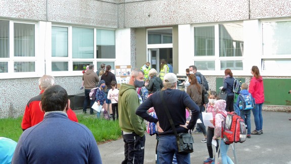 Spresnenie: Takto budú žiaci nosiť rúška počas prvých dvoch týždňov