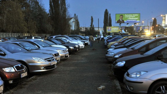Parkovacia politika aj po dnešku ostáva v platnosti len na papieri