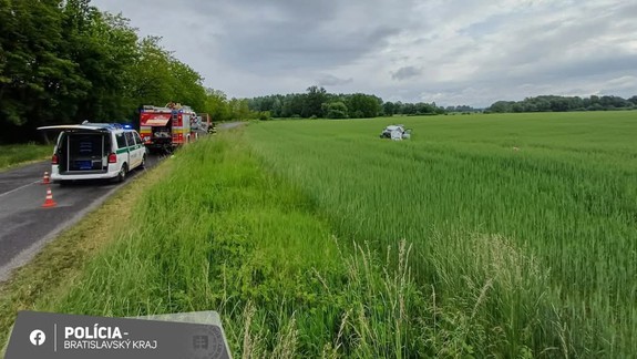 Tragická nehoda: Na Záhorí vyhasol život 19-ročného vodiča