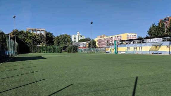 Futbalové ihrisko v Ružovej doline nezanikne: Poslanci ho odhlasovali pre mestskú časť
