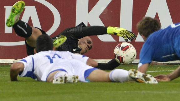 Slovan rozviazal zmluvu s brankárom Chovanom, ten smeruje do Grécka