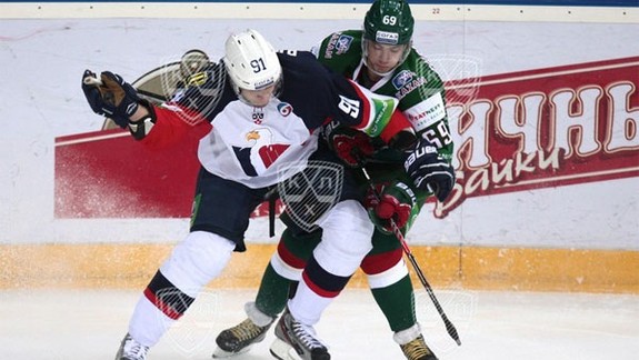 Hokejisti Slovana prehrali v Kazani až po nájazdoch