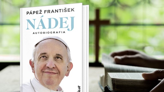 Čo všetko prezrádza vo svojej novej autobiografii Nádej pápež František?