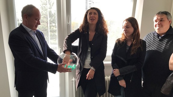 FOTO: Učiteľom pridelili ďalšie byty. Podľa akého kľúča?