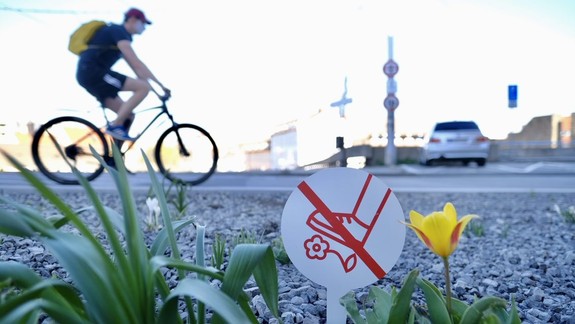 Verejný priestor na rohu Židovskej ulice pri tuneli zmenil svoju tvár