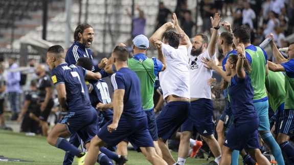 VIDEO: V baráži o Európsku ligu ŠK Slovan Bratislava uspel - napriek prehre 2:3 s PAOK Solún postúpil do skupinovej fázy!