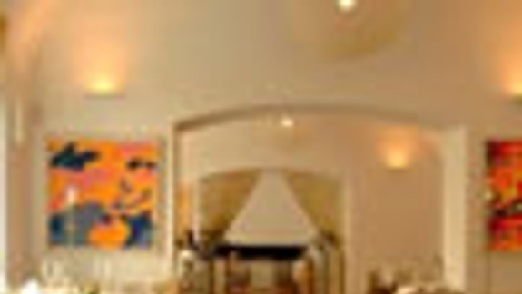 CAMOUFLAGE Restaurant