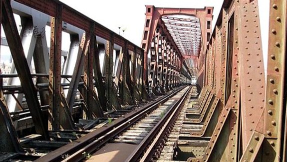 Električka môže jazdiť po Starom moste už teraz