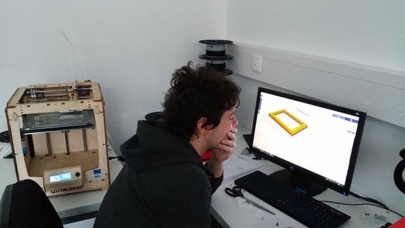 Chceli by ste si vyskúšať 3D tlačiareň alebo laserovú rezačku? Teraz máte možnosť... 