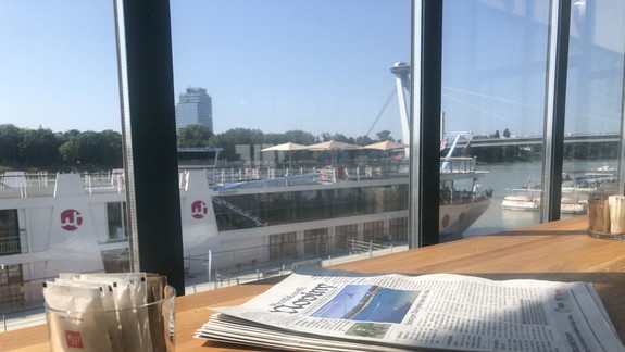 VIDEO Navštívili sme novootvorený podnik Café Propeller: Láka na osviežujúce limonády či letné šaláty