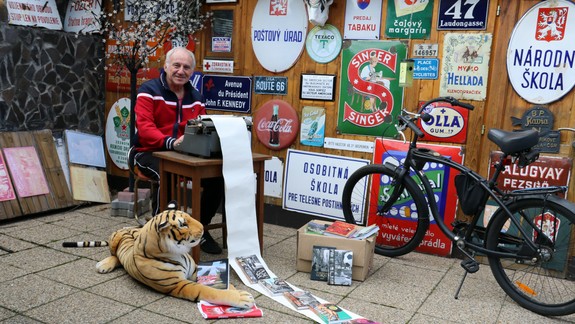 ROZHOVOR - Spisovateľ Juraj Šebo: Bratislava je napriek svojim nedostatkom úžasným mestom na sútoku Dunaja a vína