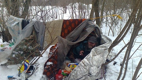 Chcete darovať oblečenie bezdomovcom? Dá sa to aj v Petržalke