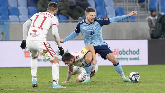 Futbal: Slovan - MFK Ružomberok 2:2