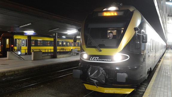 Naštvalo ho meškanie: Vo vlaku smerujúcom do Bratislavy napadol cestujúci manažéra palubného personálu