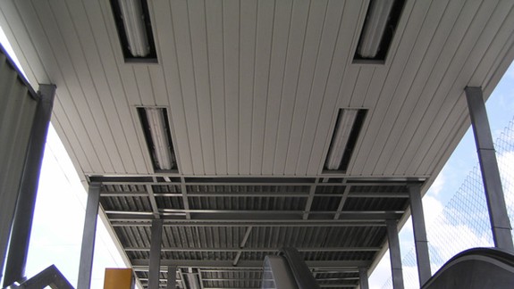 Zastávky na Trnavskom mýte opravujú