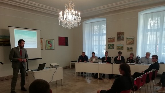 Mesto ide vyberať nových šéfov múzea a knižnice