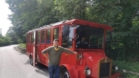 FOTO: Bude do vinohradov nad Račou jazdiť vyhliadkový vláčik?