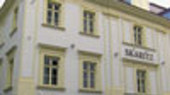 Skaritza je meno meštianskej rodiny