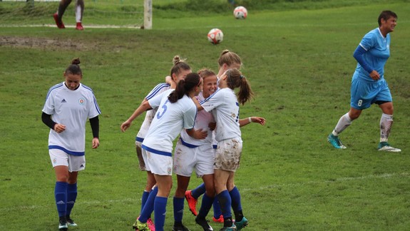 FOTO a VIDEO: Oba bratislavské kluby v I. kole futbalovej ligy žien zvíťazili – Slovan v Nitre a NMŠK v Trnave