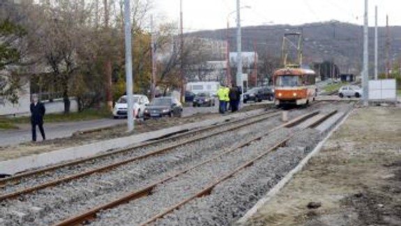 Električku do Dúbravky pustia v piatok, kolaudovať budú až potom