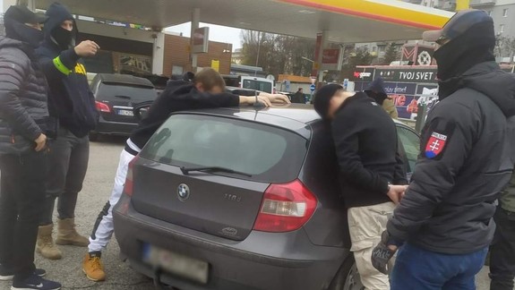Akcia Vlk: Policajti zadržali dílerov drog