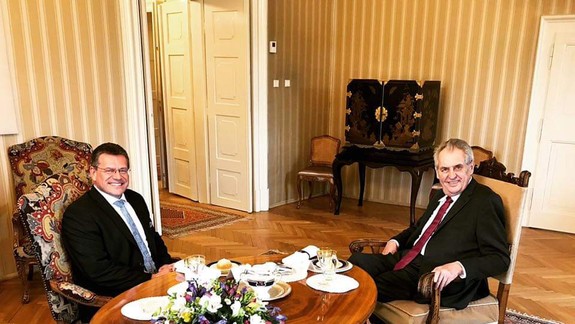 Šefčoviča prijal český prezident M. Zeman a šéf ČSSD J. Hamáček