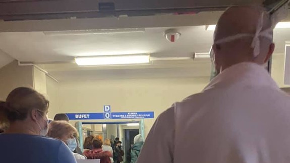 Aj Petržalka odsudzuje útoky voči zdravotníkom: Patrí im vďaka a obdiv, nie vyhrážky smrťou a nožom