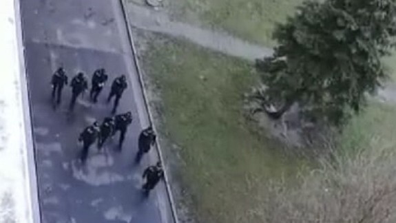 Do Pentagonu nabehli policajti