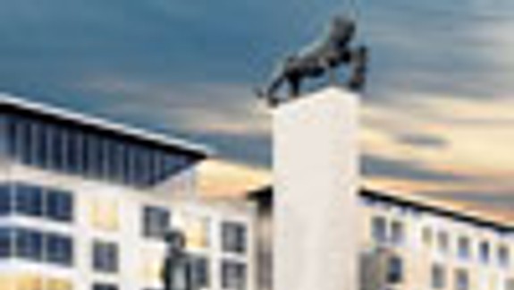 Nové námestie sprístupnia až na jar 2010