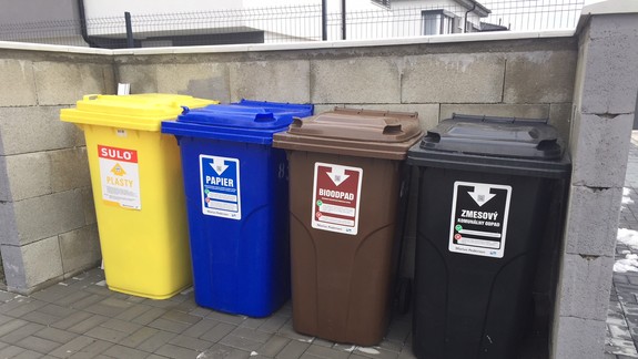 Čitateľ: Ľudí nedonútime, aby separovali len tým, že sa im budeme vyhrážať vyššími poplatkami za odvoz odpadu!