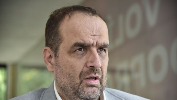 Frešo priznal volebnú porážku